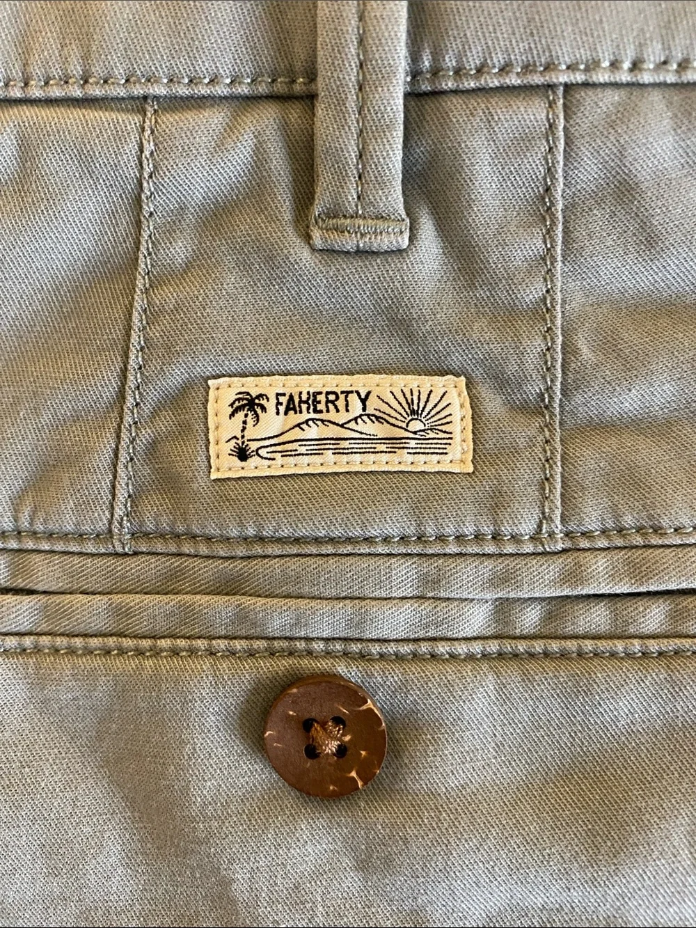 Faherty Men's Flat Front Olive Shorts